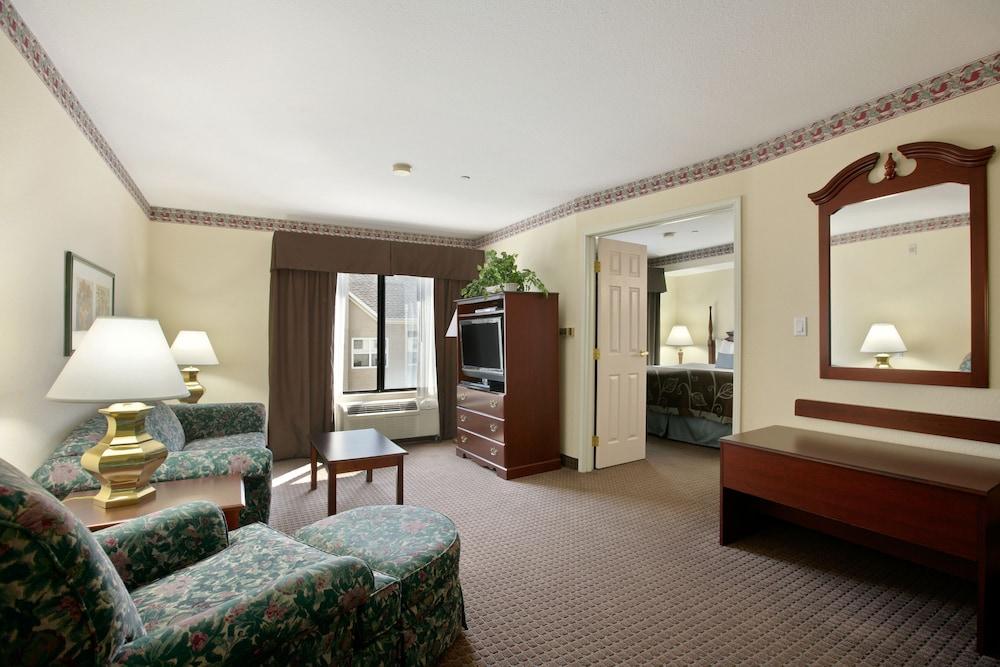 Holiday Inn Express & Suites - Indianapolis Northwest By Ihg Bagian luar foto