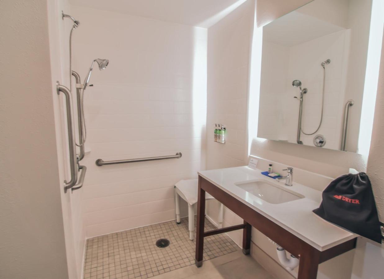 Holiday Inn Express & Suites - Indianapolis Northwest By Ihg Bagian luar foto